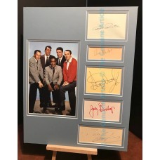 THE RAT PACK - Frank Sinatra, Sammy Davis jr, Dean Martin, Joey Bishop, Peter Lawford Genuine Authentic Vintage 18x14 Signed Display UACC COA THE RAT PACK - Frank Sinatra, Sammy Davis jr, Dean Martin, Joey Bishop, Peter Lawford Genuine Authentic Vintage 18x14 Signed Display UACC COA