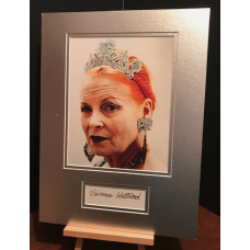 WESTWOOD VIVIENNE Fashion Icon Genuine Authentic Signed DM 16x12 Display UACC WESTWOOD VIVIENNE Fashion Icon Genuine Authentic Signed DM 16x12 Display UACC