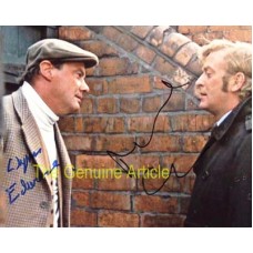 GET CARTER Cast Signed Photo x2 688H UACC GET CARTER Cast Signed Photo x2 688H UACC