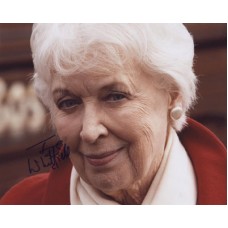 WHITFIELD June Dr Who Autograph 421G UACC